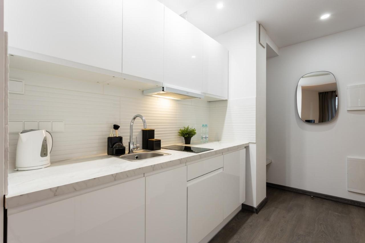 Golden Apartments Warsaw - Bright And Modern Apartments -Premium Building In Top Location- Solidarnosci Bagian luar foto